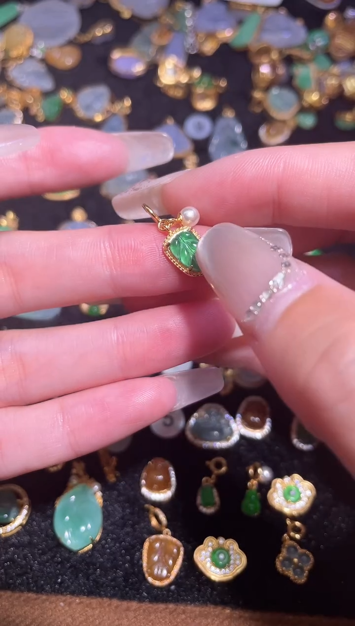 吊坠(不含链)银S925镶嵌翡翠天然a货