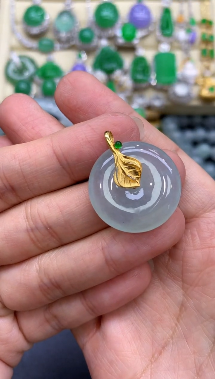 颈饰18K金镶嵌翡翠213-中国好珍宝