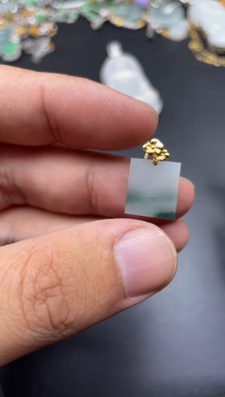 【闪购商品】翡翠颈饰18K金镶嵌塑寄售商品不退不换