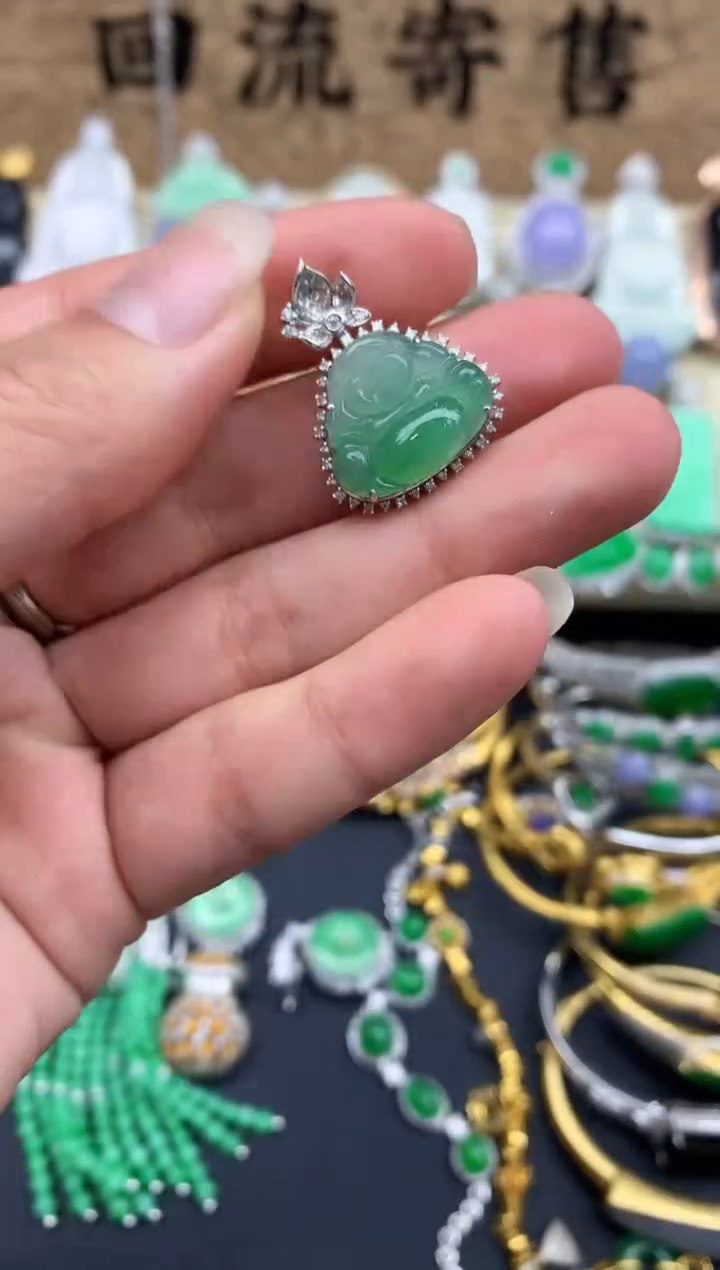 【闪购商品】翡翠颈饰18K金镶嵌114-中国好珍宝