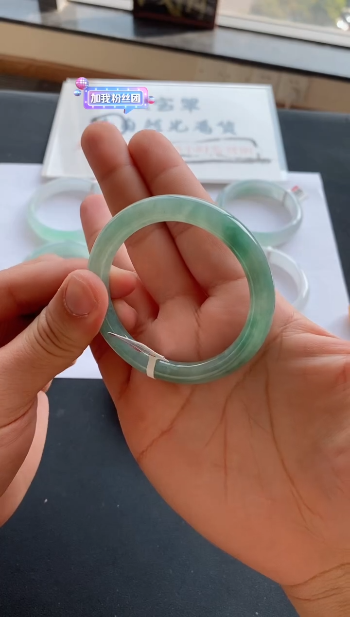 【闪购商品】翡翠手镯未镶嵌19号54.8*8.5*8.5圆条