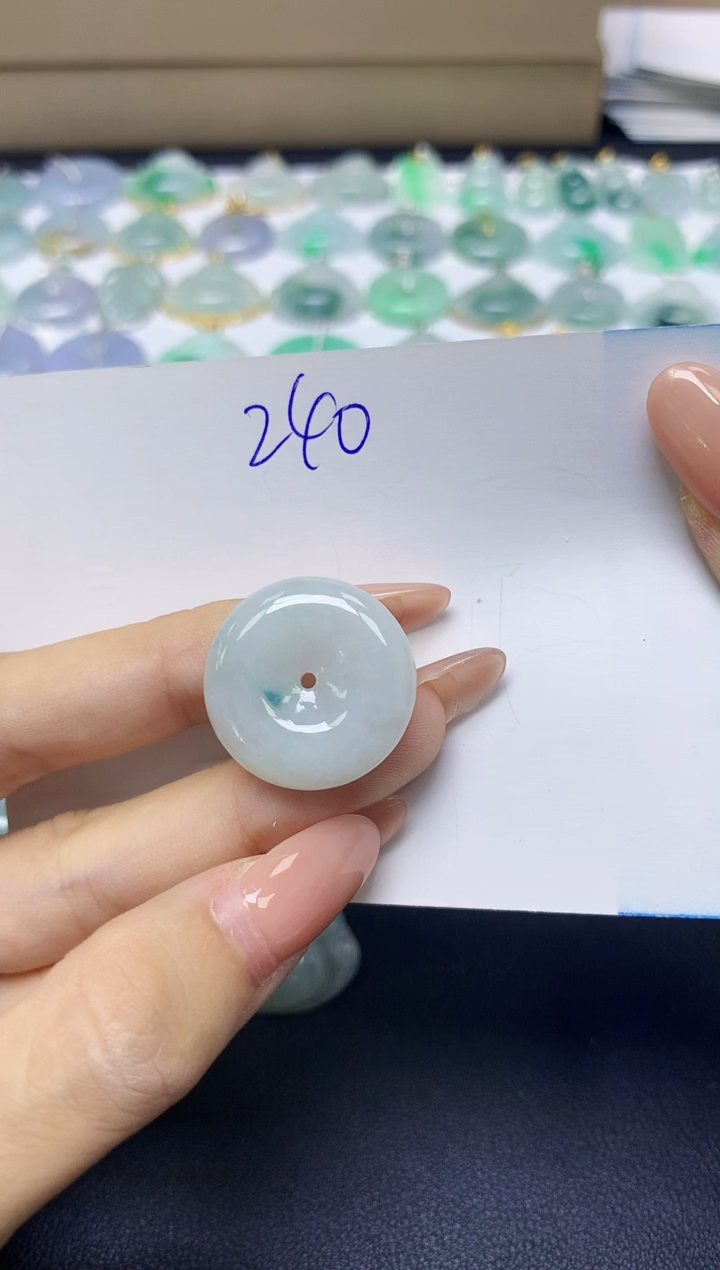 颈饰未镶嵌翡翠天然缅甸A货翡翠百元以上9元证书费自理