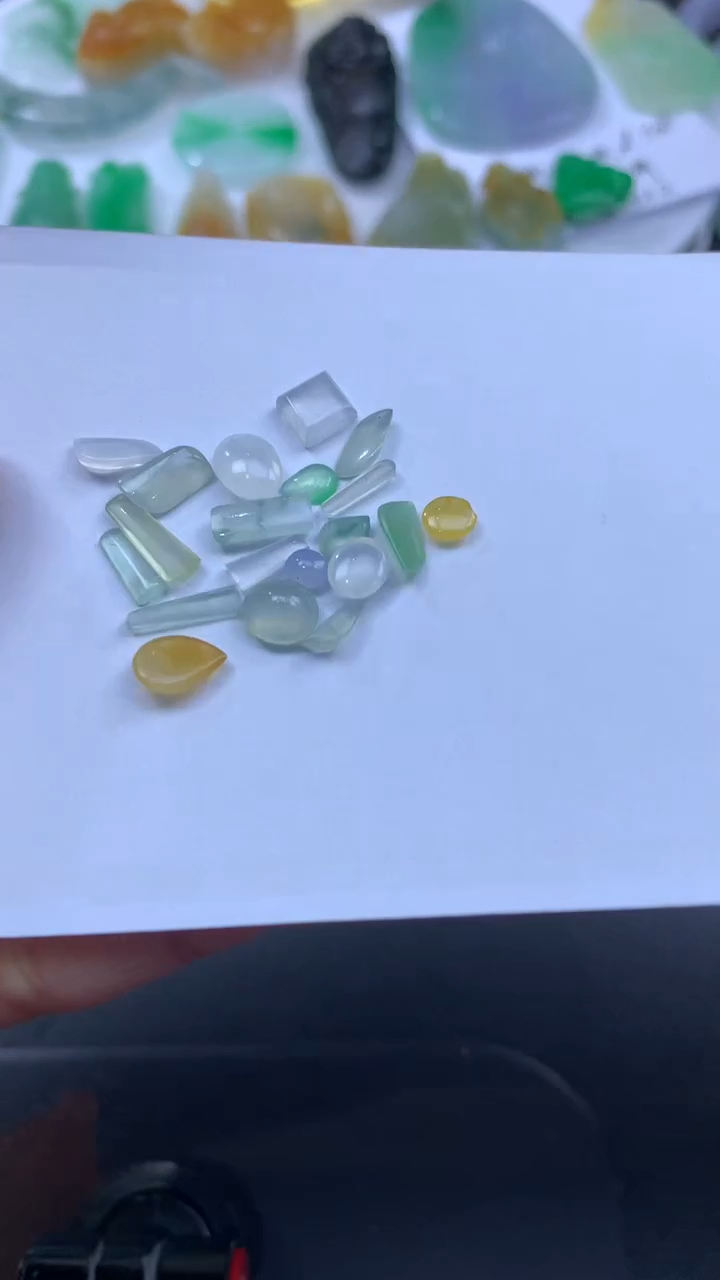 【闪购商品】定制翡翠未镶嵌翡翠