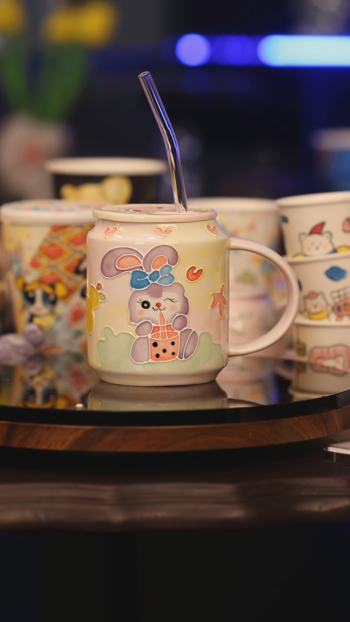 【闪购商品】摆件景德镇釉下彩绘设计师款陶瓷