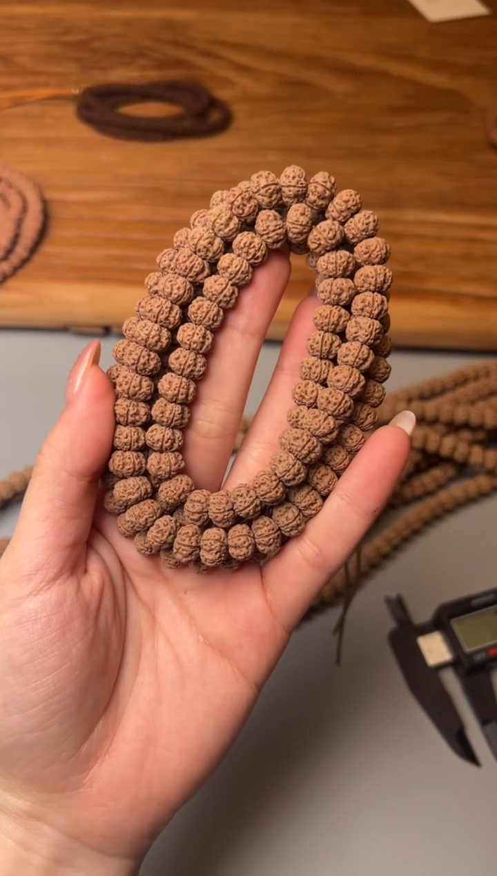 吊坠金刚菩提凹底梅花108