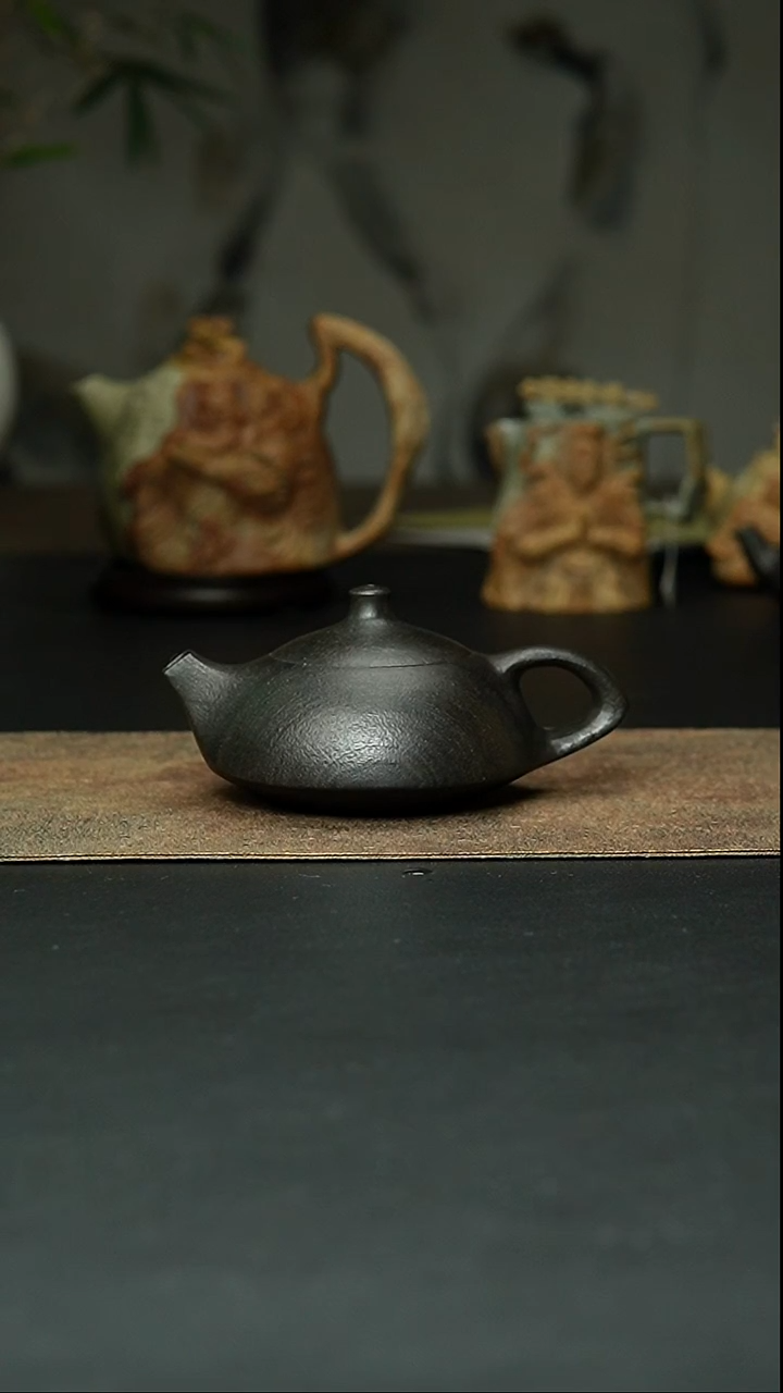 冰碛岩守智黑料石壶