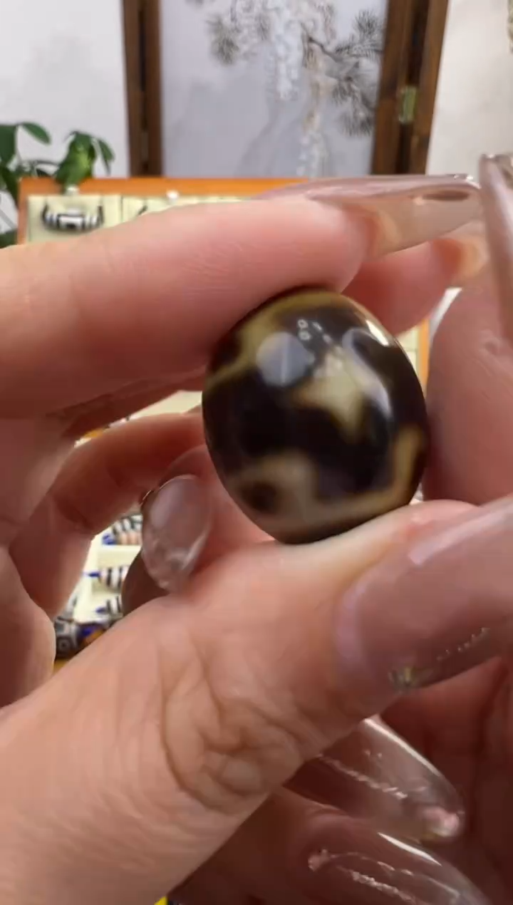 【闪购商品】玛瑙/玉髓吊坠(不含链)未镶嵌113.微瑕