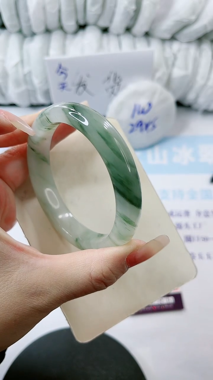 【闪购商品】石英质玉手镯未镶嵌多样性发货L46