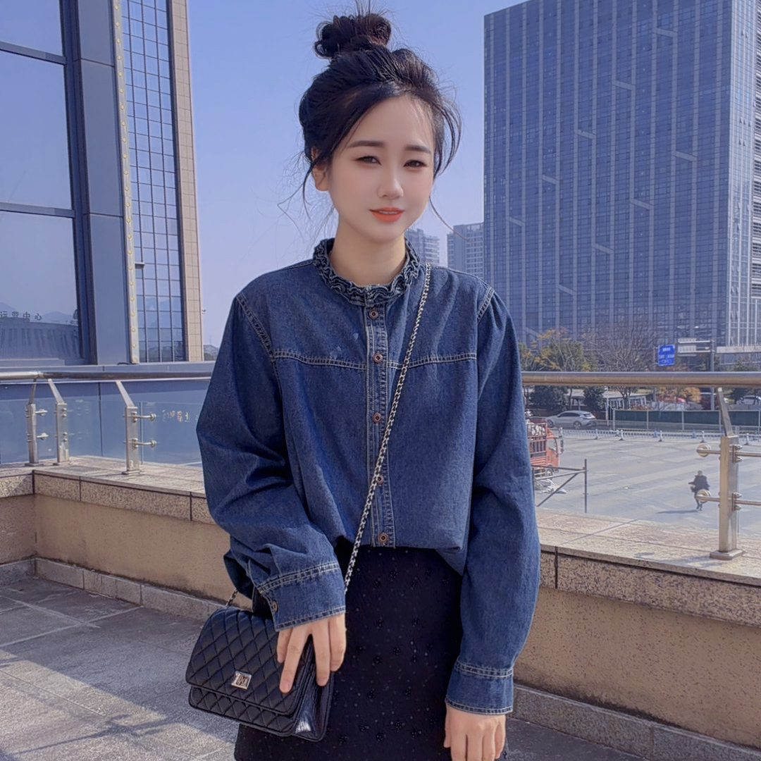 丹丹精选--1230新款木耳边圆领单排扣洋气长袖牛仔上衣
