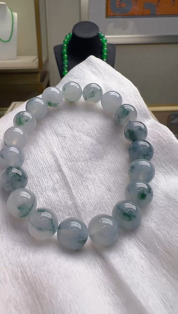 【闪购商品】翡翠手串未镶嵌多样性发货拍一发一