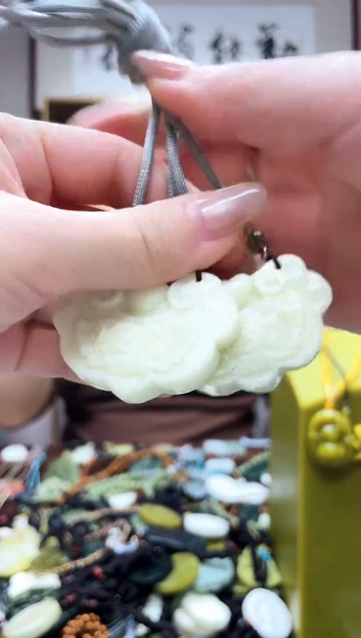 未镶嵌岫玉吊坠多样性发货拍一发一