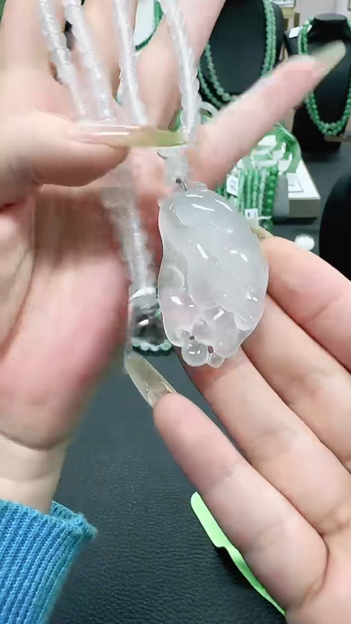 未镶嵌1石英质玉（非洲翠）/0188