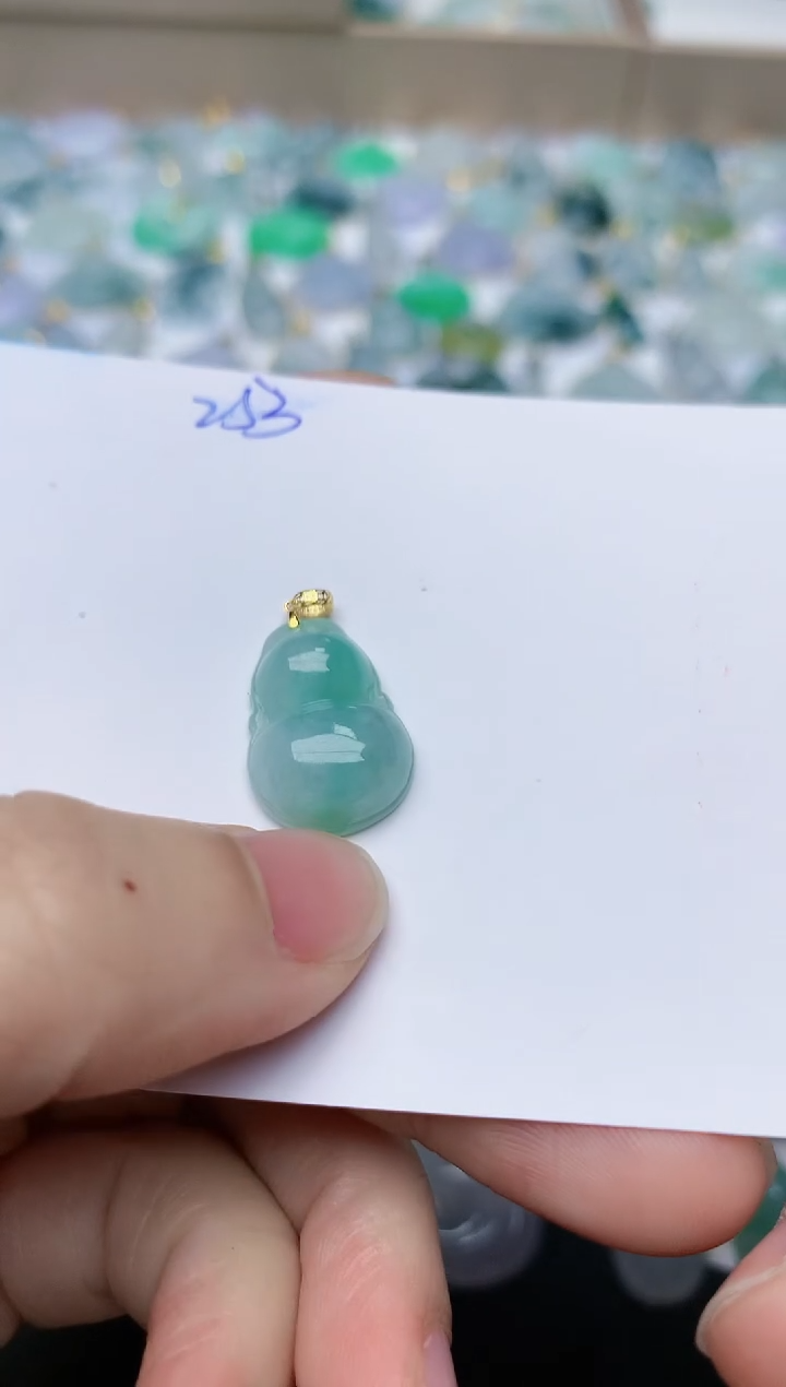 【闪购商品】翡翠颈饰18K金镶嵌天然翡翠A货    253