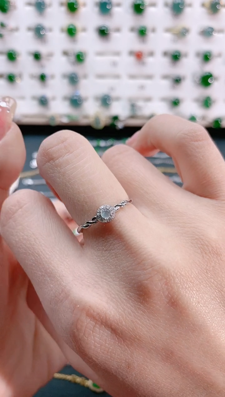 【闪购商品】翡翠戒指银S925镶嵌天然翡翠