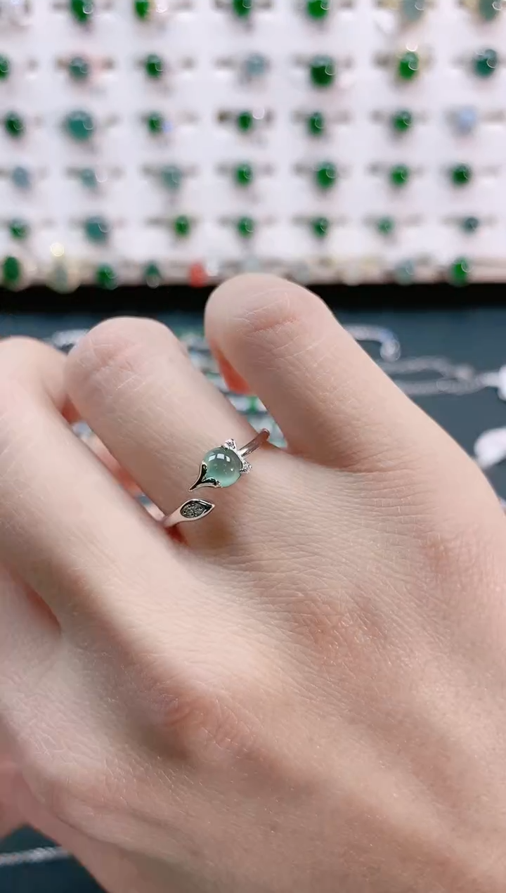 【闪购商品】翡翠戒指银S925镶嵌天然翡翠