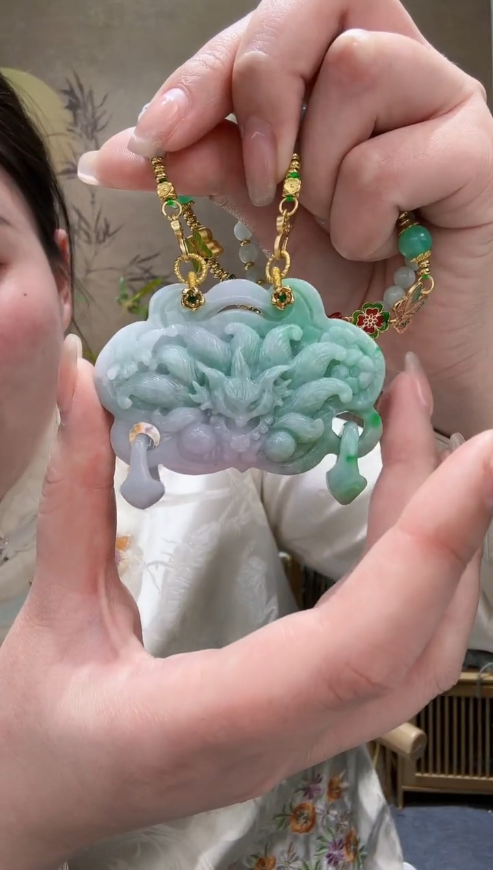 【闪购商品】翡翠颈饰未镶嵌吊坠