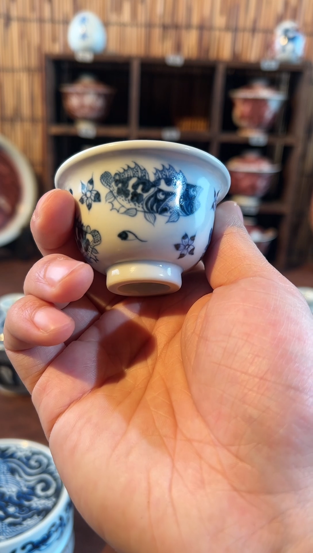 【闪购商品】天禄言瓷桃花鱼小压手杯