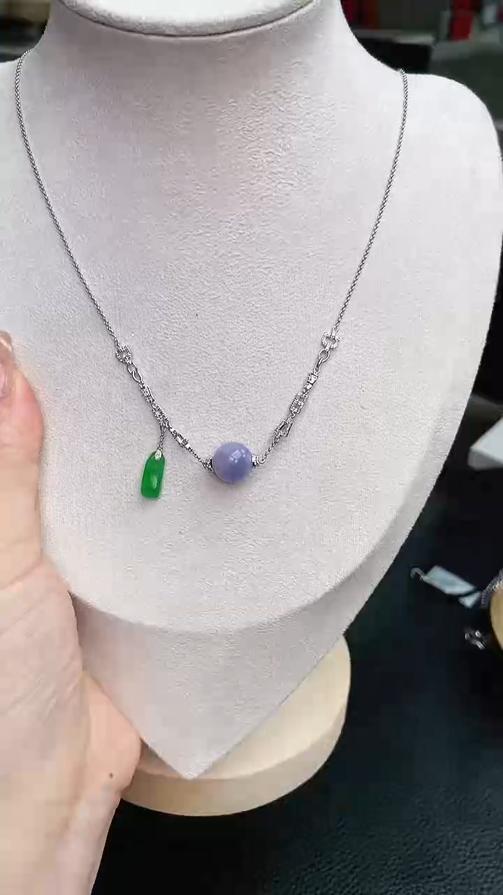 翡翠18K金镶嵌颈饰天然翡翠A货挂件