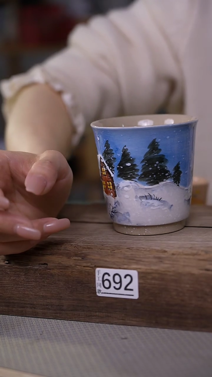 【闪购商品】瓷片新品！设计师款手绘/杯 羽川