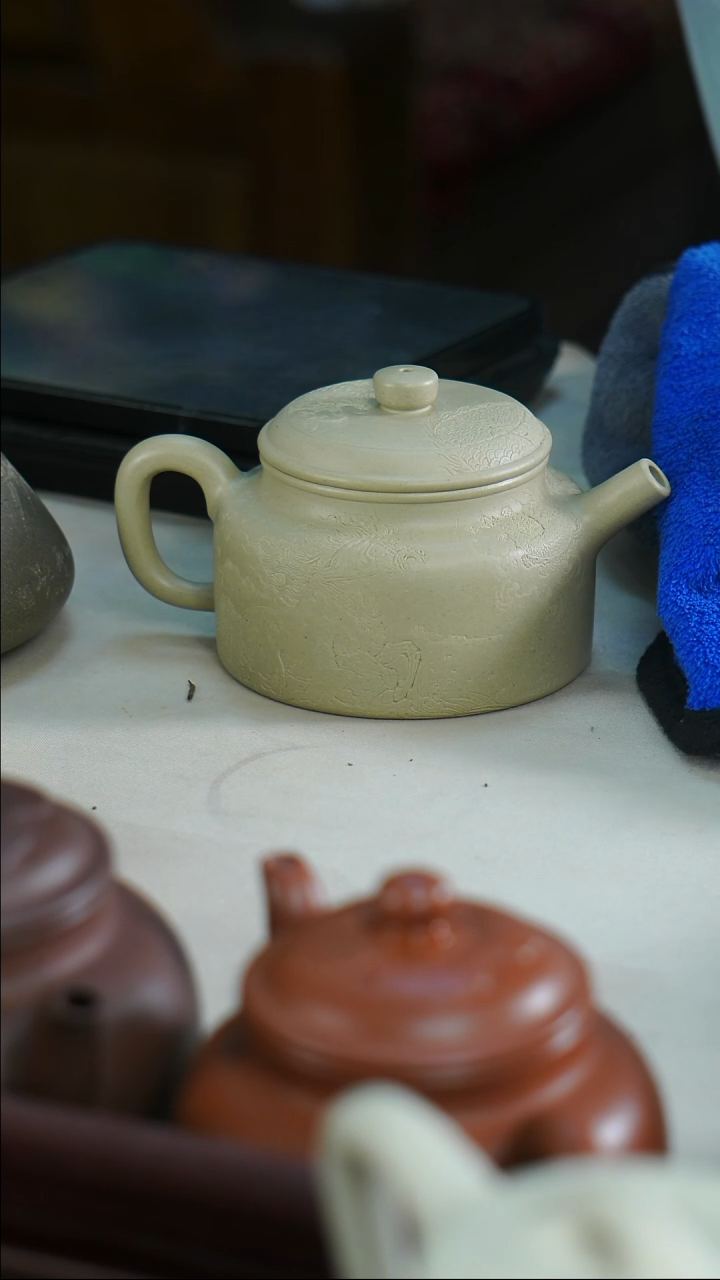 茶壶紫砂烟全手工 大水谭 绿泥 60目手工泥 龙马精神 刻字