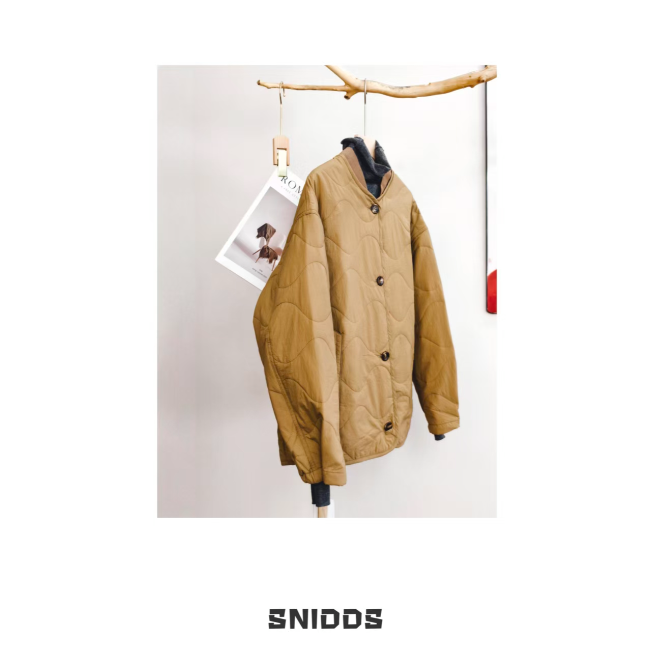 12/31   女士春秋季 轻薄绗缝罗纹领棉服外套