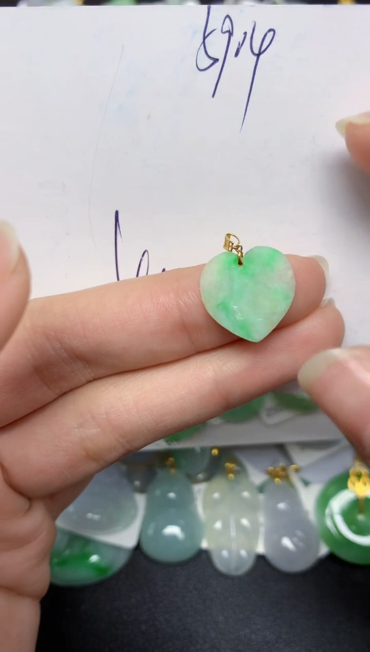 【闪购商品】翡翠颈饰18K金镶嵌 天然翡翠A货