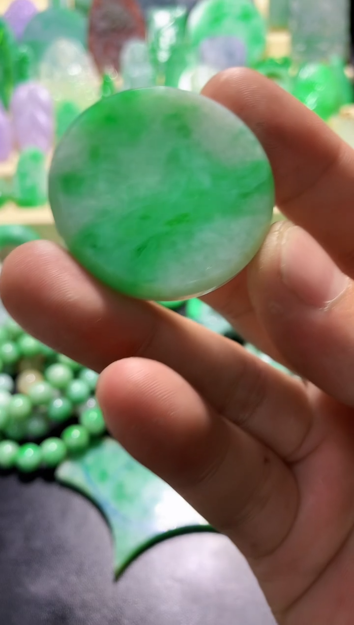 未镶嵌定制翡翠挂件