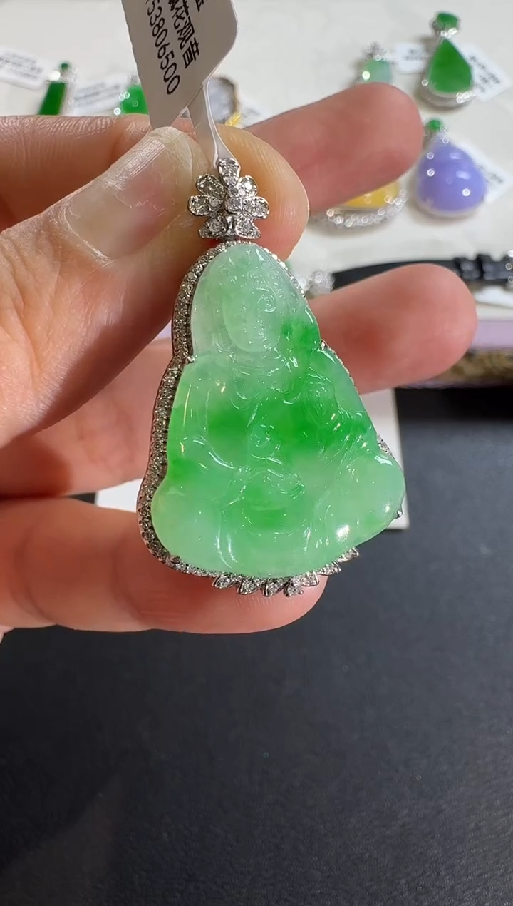 【闪购商品】翡翠吊坠(不含链)18K金镶嵌【源头工厂】钻石镶嵌