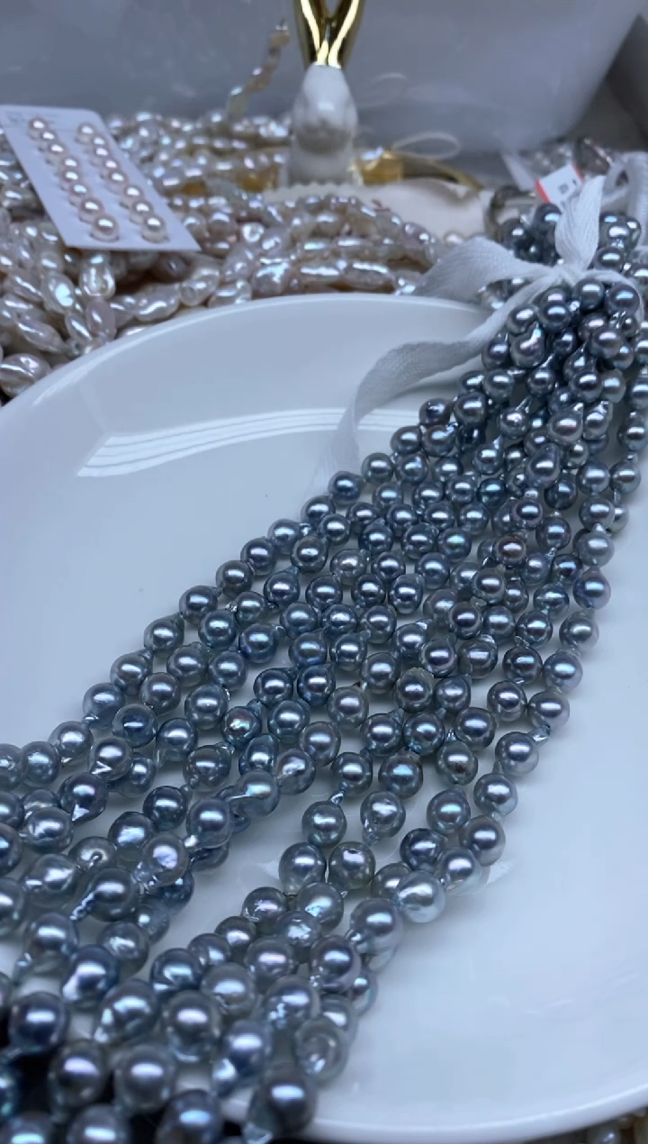 未镶嵌海水珍珠颈饰多样性发货，发1条