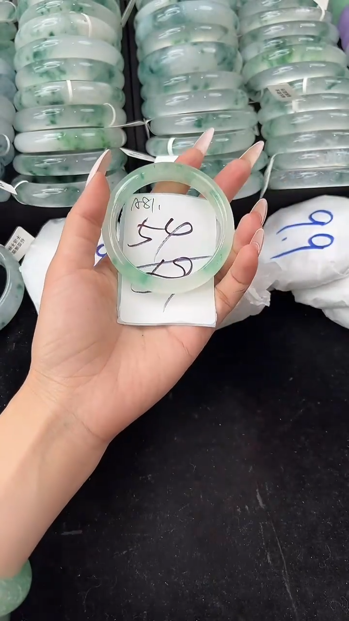 非金属无54圈口编号：A81