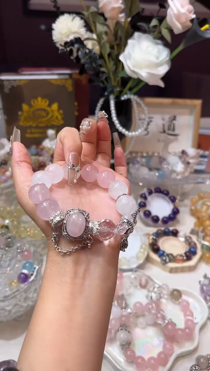 【闪购商品】水晶手链未镶嵌多样性发货发其一颜色微差