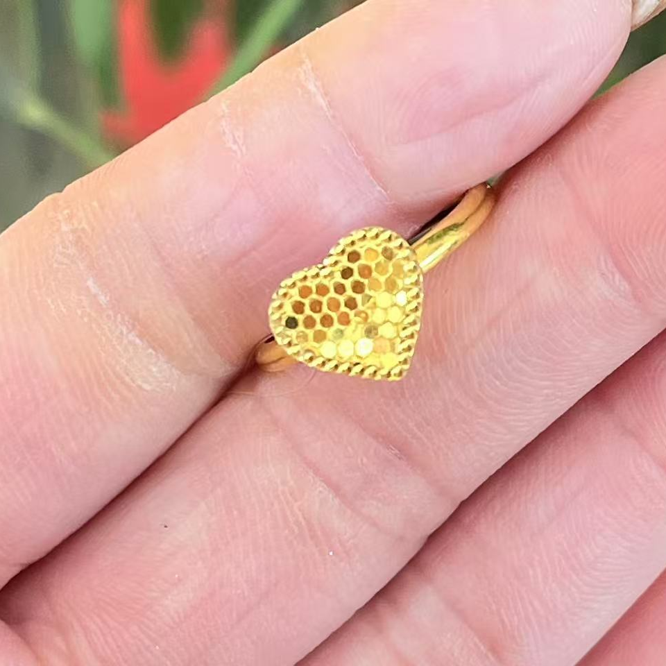 足金爱心龙鳞戒指88888