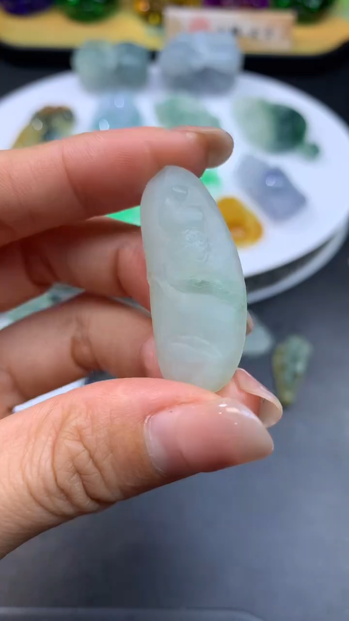 【闪购商品】定制翡翠未镶嵌翡翠