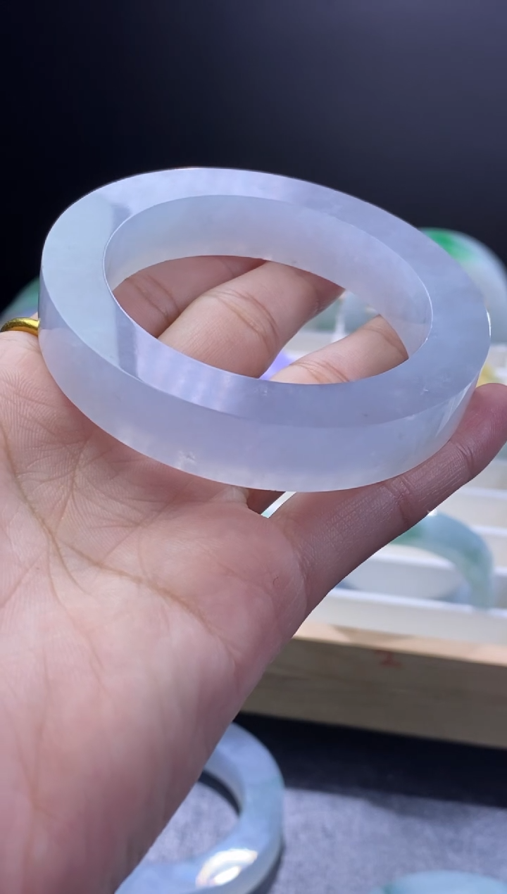 【闪购商品】定制翡翠手镯未镶嵌定制手镯不退不换