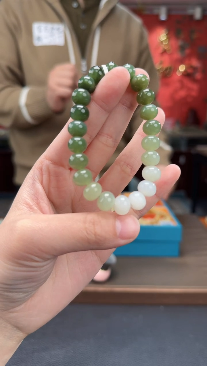 【闪购商品】和田玉手串未镶嵌高冰渐进算盘珠单圈手串