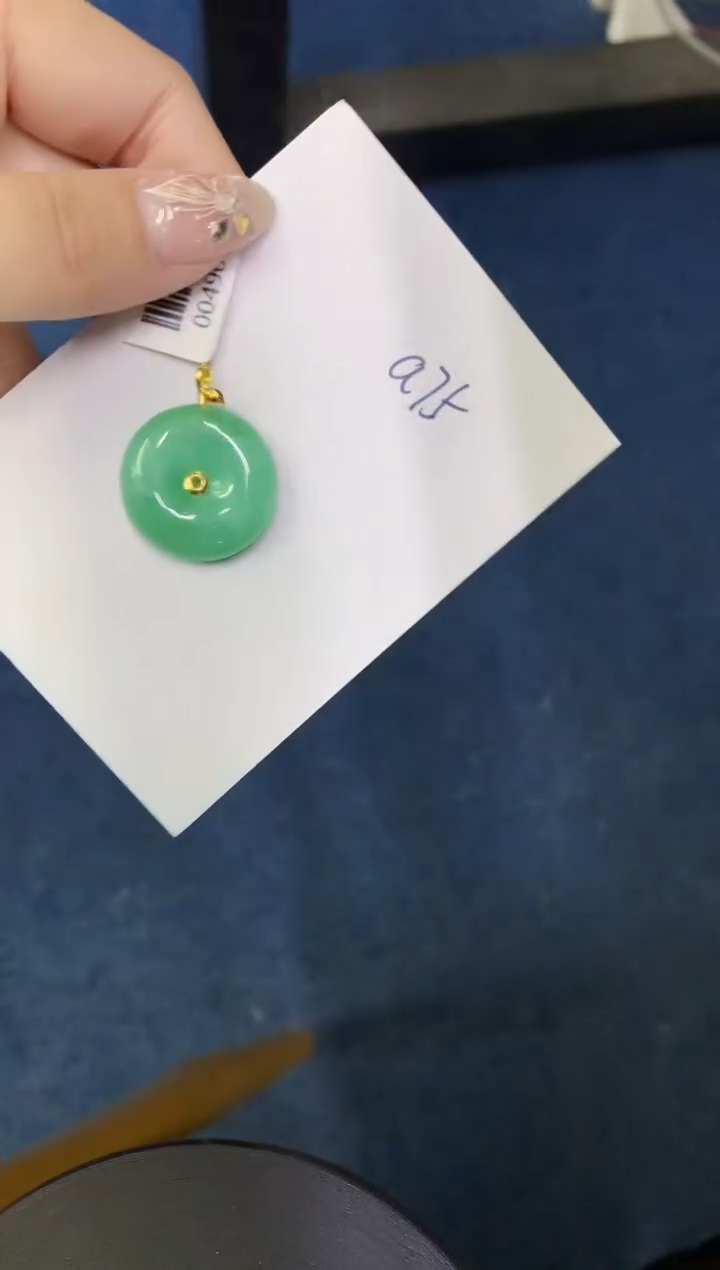 【闪购商品】翡翠颈饰18K金镶嵌00000000000