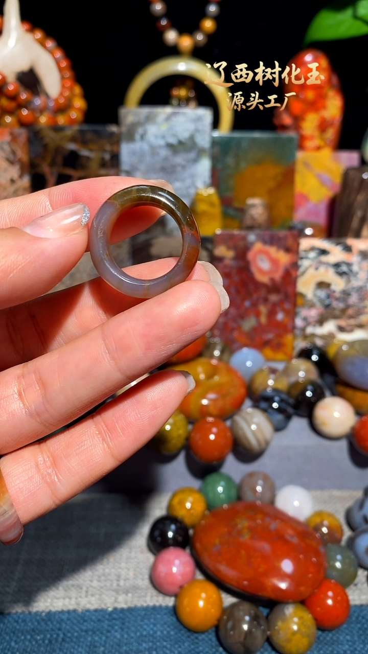 未镶嵌-硅化玉ღ****࿐天然北票硅化玉吊坠