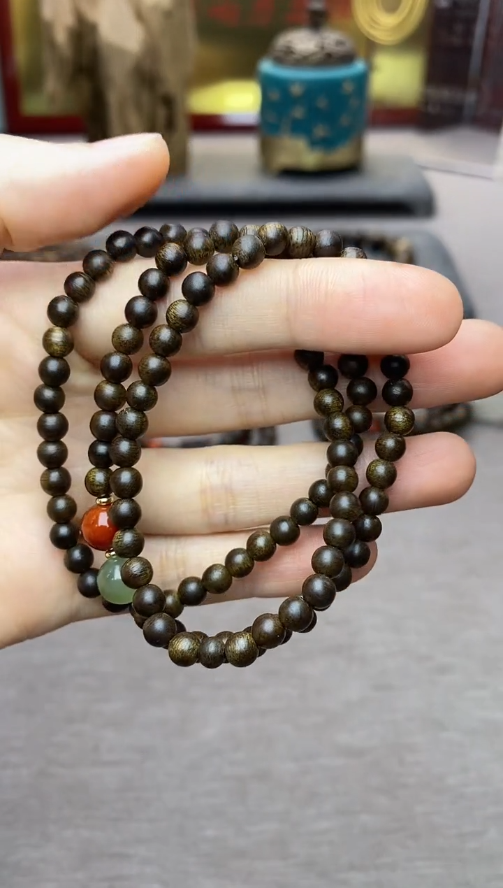 【闪购商品】沉香手串越南芽庄白棋0.4沉水三圈+配饰