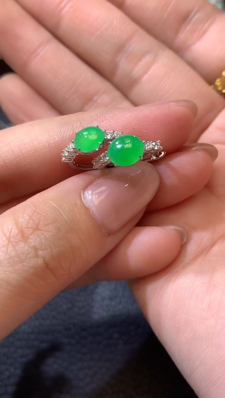 【闪购商品】翡翠耳饰18K金镶嵌D3翡翠