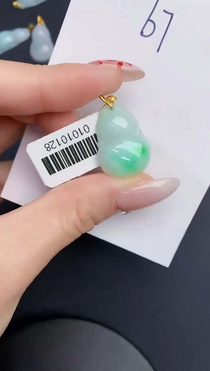 【闪购商品】翡翠颈饰18K金镶嵌0000000000