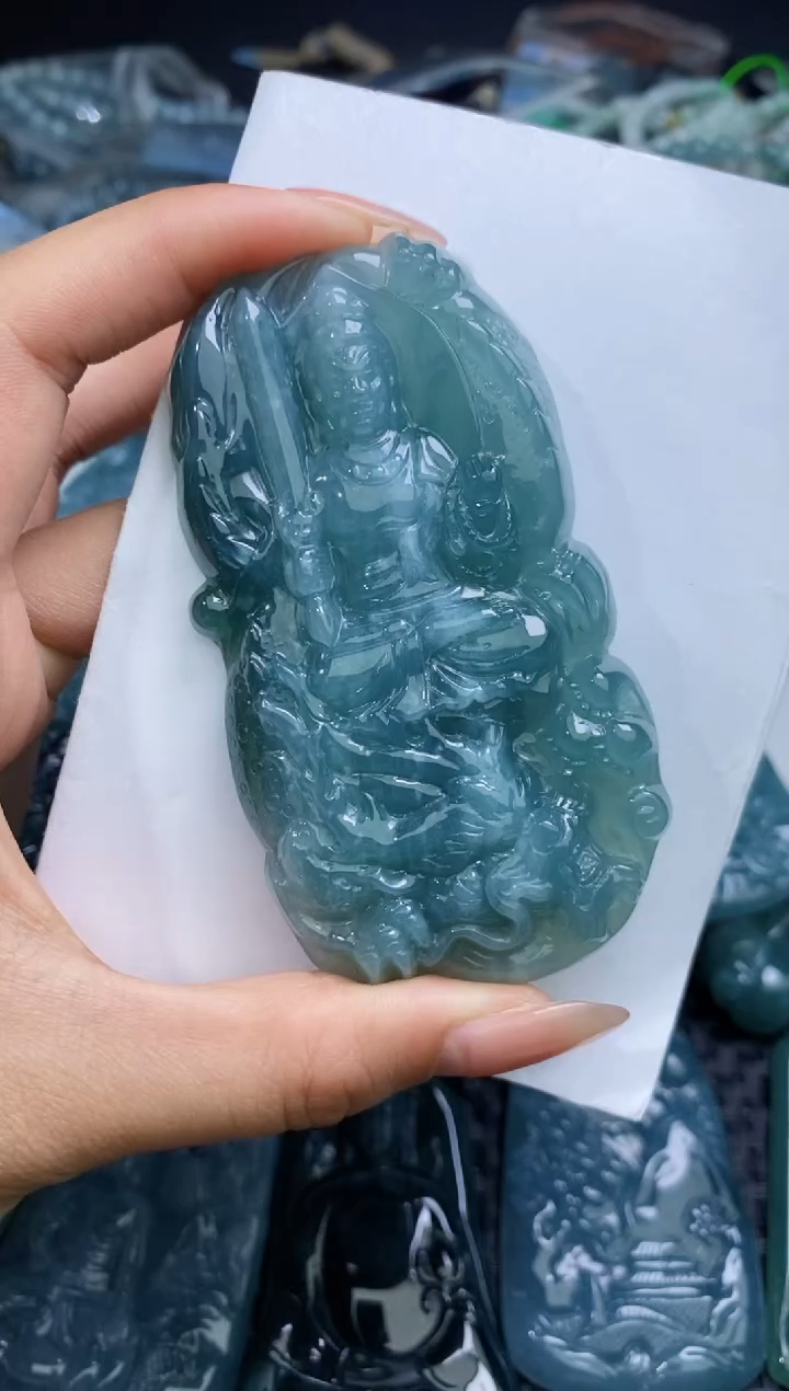 【闪购商品】翡翠颈饰未镶嵌          1