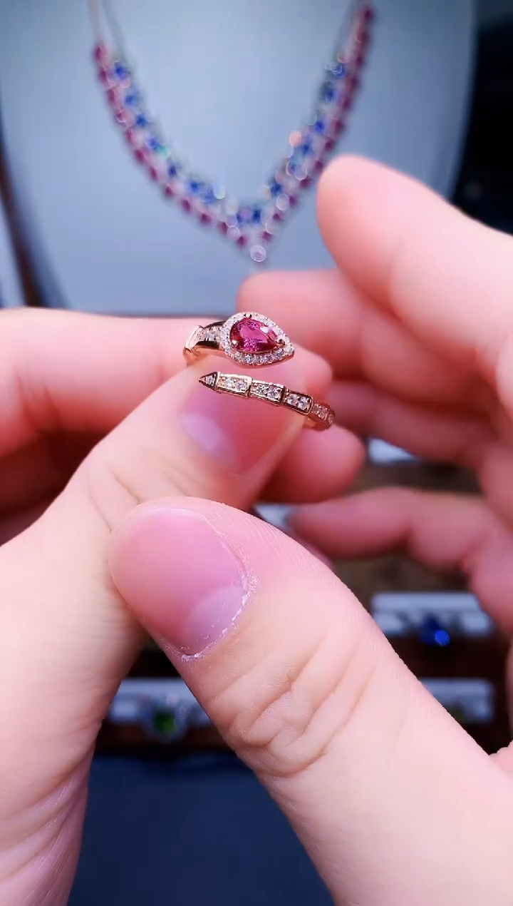 【闪购商品】石榴石戒指银S925镶嵌95-9