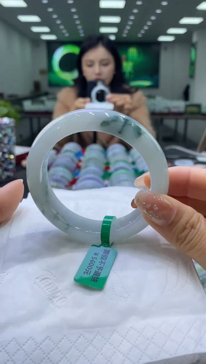 未镶嵌手镯翡翠00006221