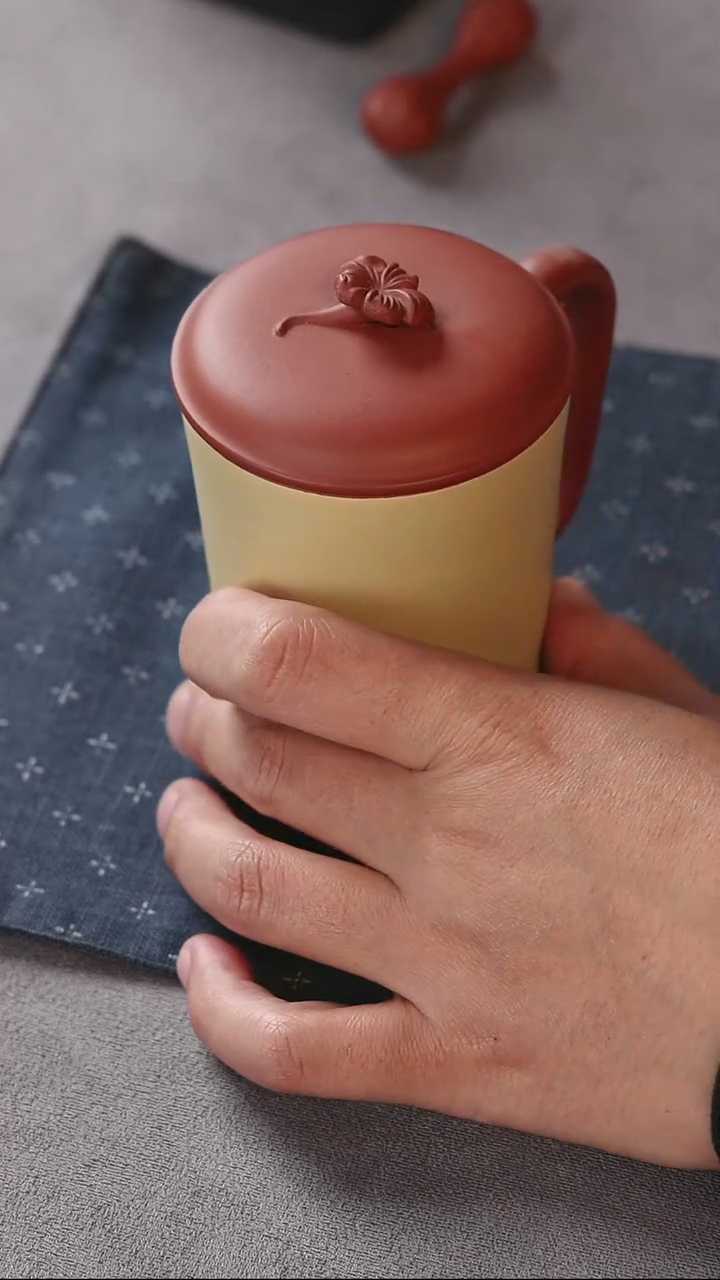 紫砂盖杯樱花盖杯（黄）微瑕