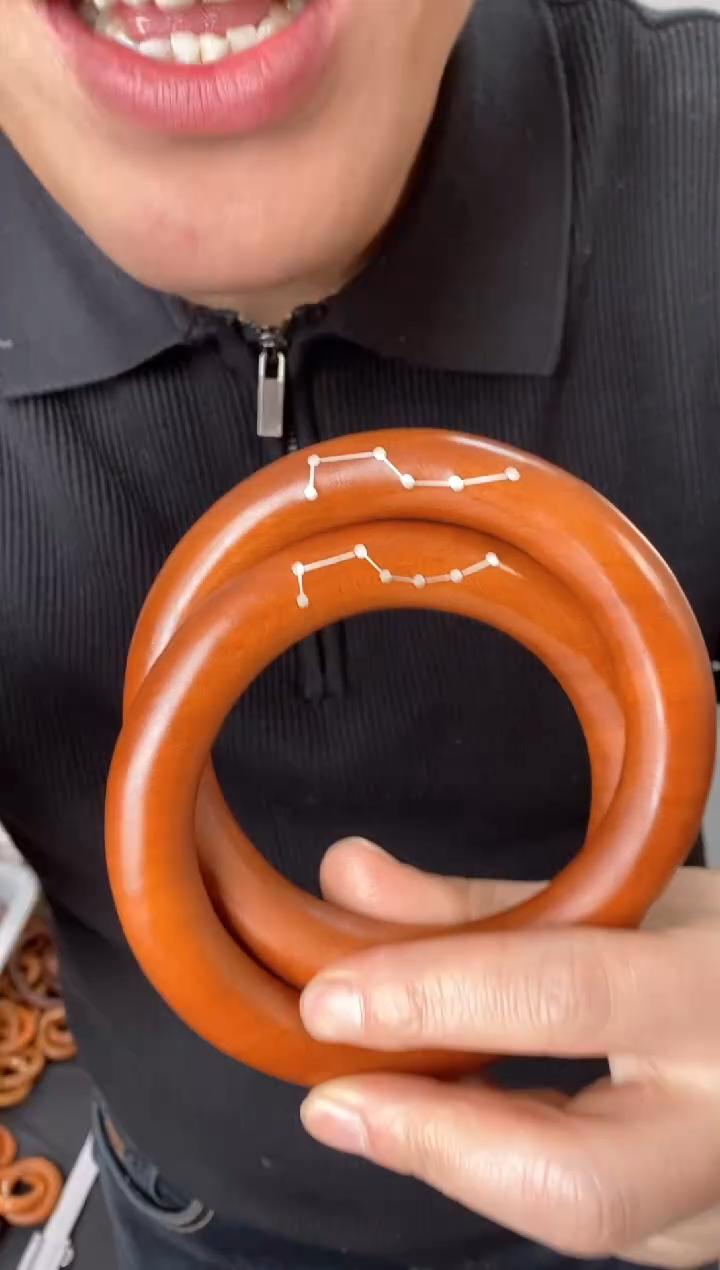 【闪购商品】木枣木 内径80乾坤圈镶银六七星一物一拍