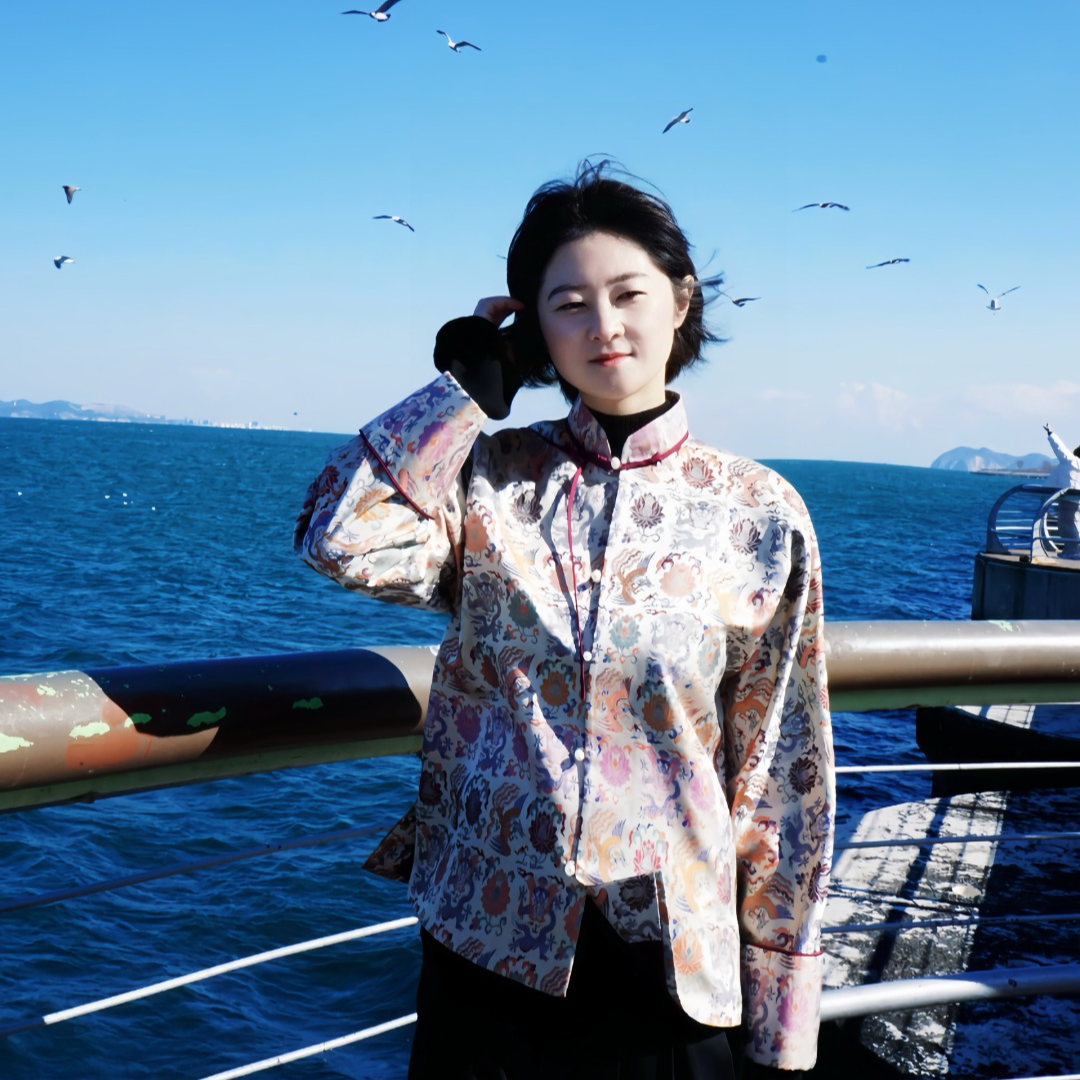 爱新觉罗 | 龙凤穿莲纹对襟立领长袖外衣