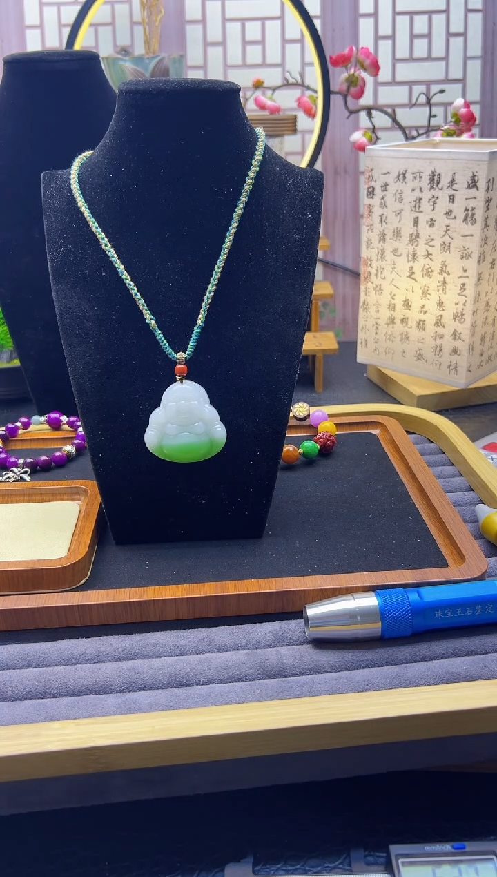 【闪购商品】翡翠颈饰未镶嵌X755     