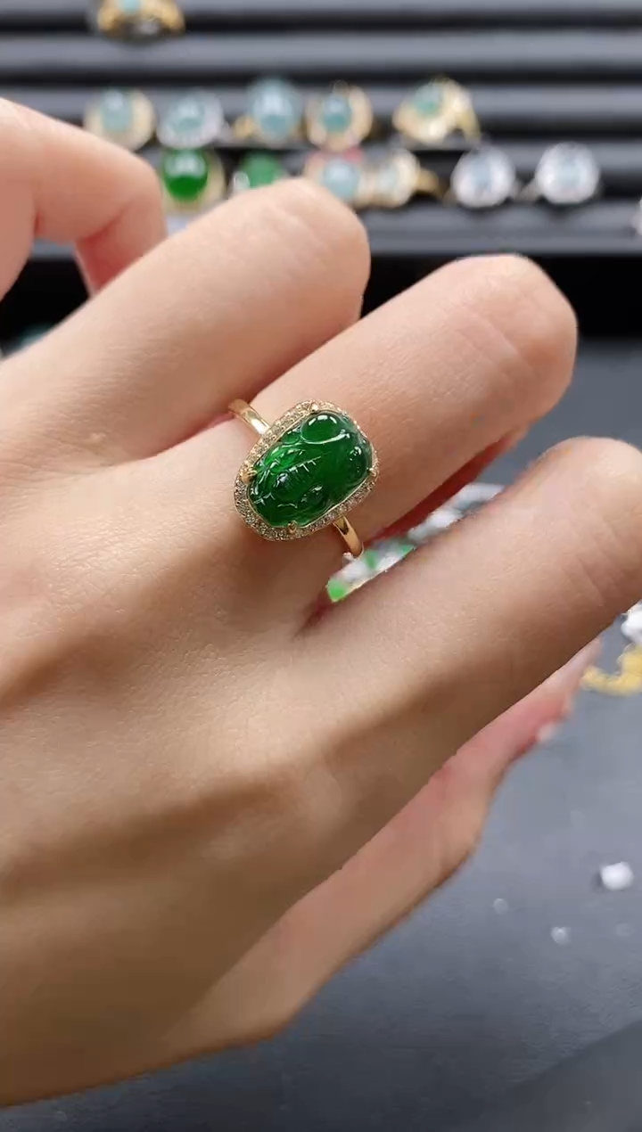 【闪购商品】翡翠戒指银S925镶嵌51511