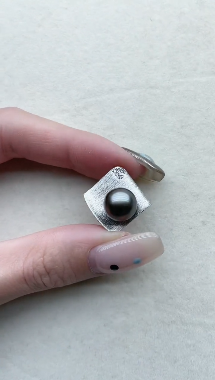 【闪购商品】海水珍珠吊坠银S925镶嵌Y30