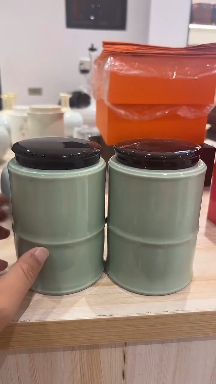 德化精品陶瓷罐2个